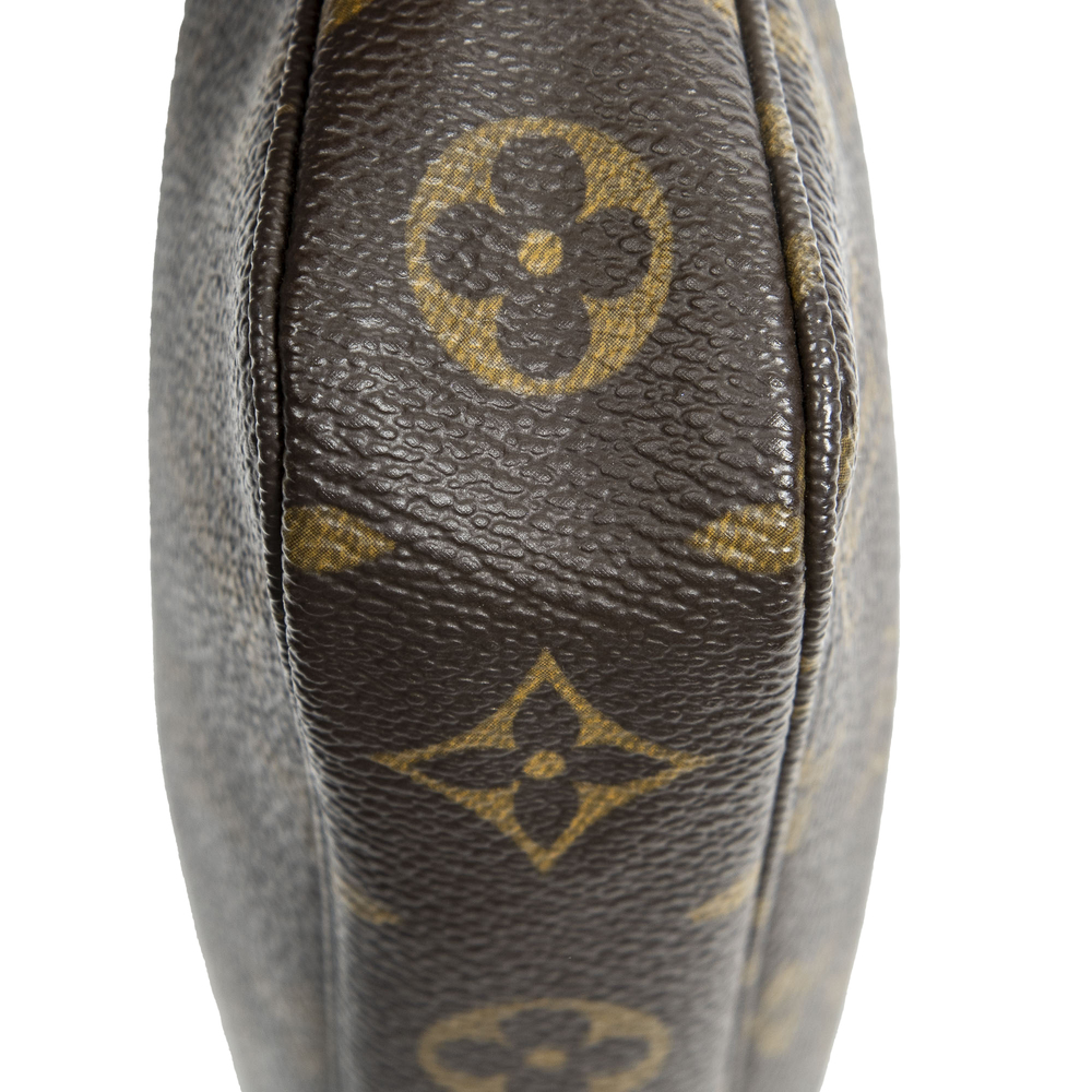 Louis Vuitton Accessory Pouch - Picture 7 of 10
